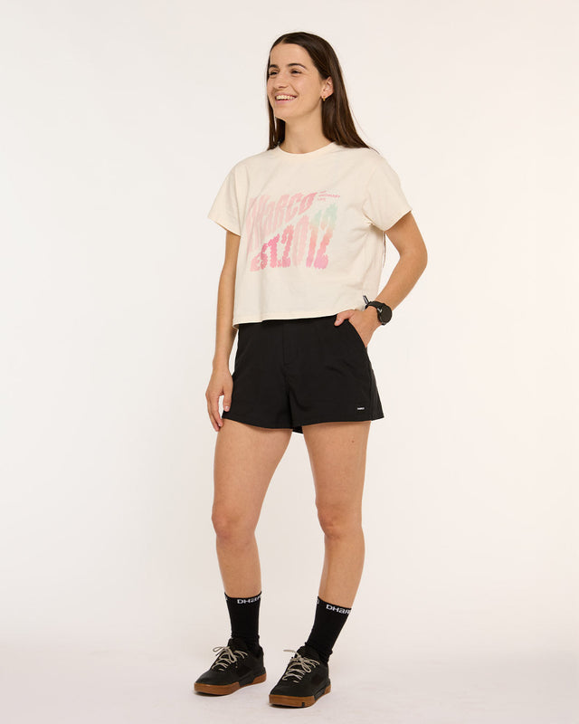 Womens Pit Shorts | Black