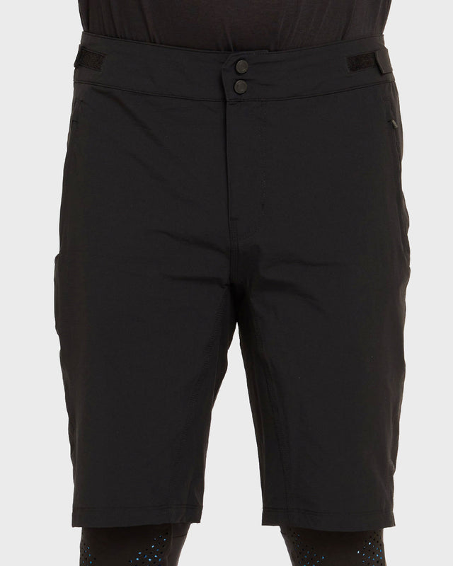 Mens Trail Shorts | Black