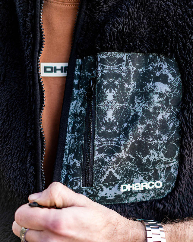Mens Sherpa Vest | Vein | MENS | TOPS | FLEECE AND HOODIES | VEST | DHaRCO | MTB | Image 5 of 10